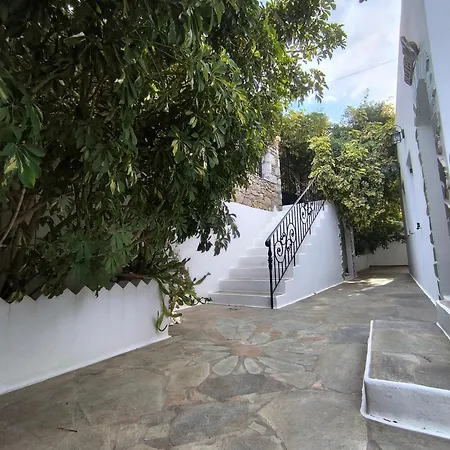Ferienhaus Fenia