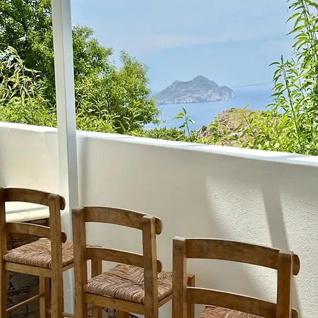 Fenia Casa de Férias *