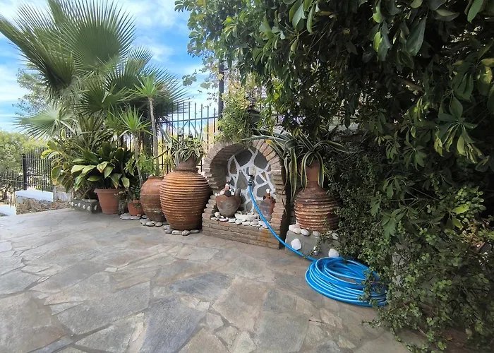 Fenia Casa de Férias