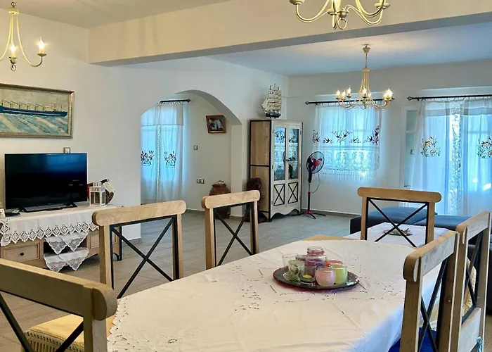 Fenia Casa de Férias Aegiali